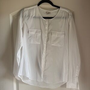 GAP Classic White Button-Up Blouse